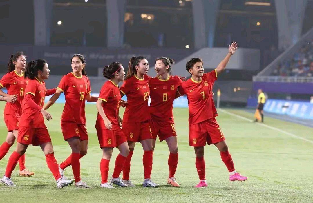 包含V体育：中国女足备战奥运会，力争佳绩的词条