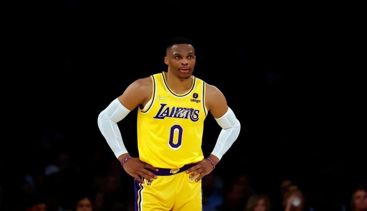 V体育：NBA总决赛战火重燃，谁将问鼎冠军？的简单介绍