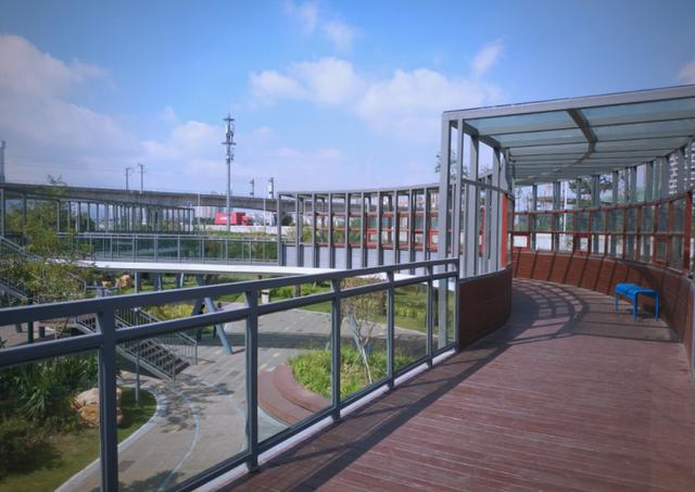 V体育：体育公园建设加速，打造城市绿色空间