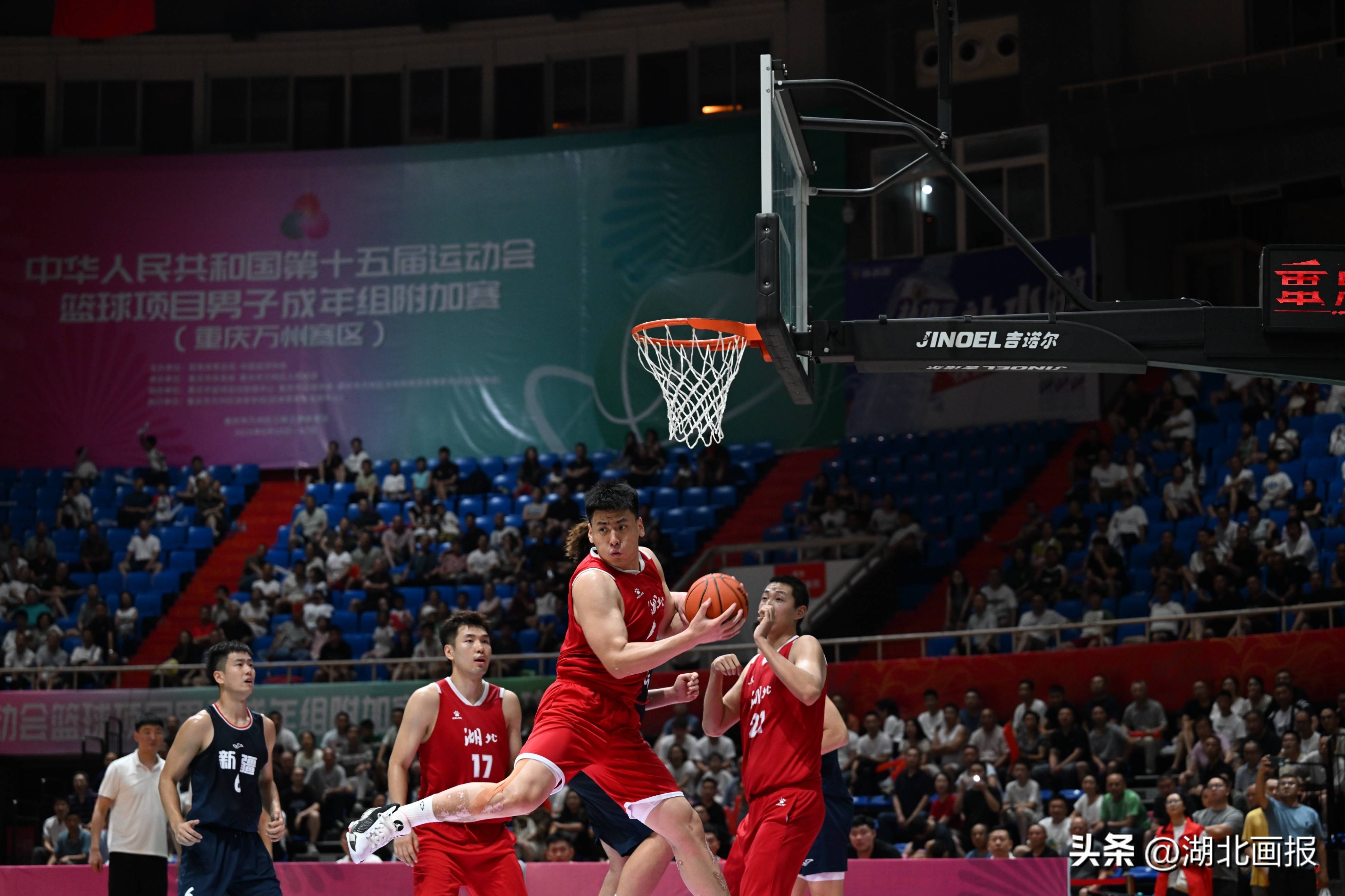 关于V体育：NBL联赛球迷热情不减，支持本土篮球！的信息