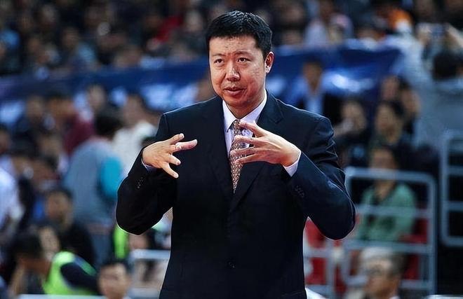 V体育：王治郅担任八一男篮主教练，传承铁军精神！的简单介绍