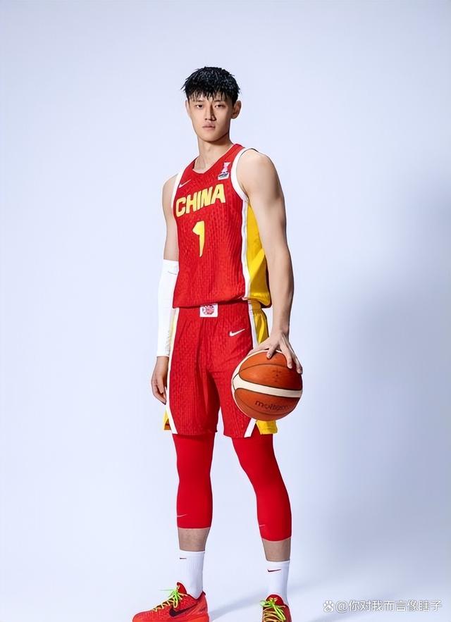 V体育：中国男篮新帅上任，能否带领球队走出低谷？的简单介绍
